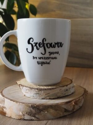 kubek dla szefowej personalizowany ręcznie malowany
